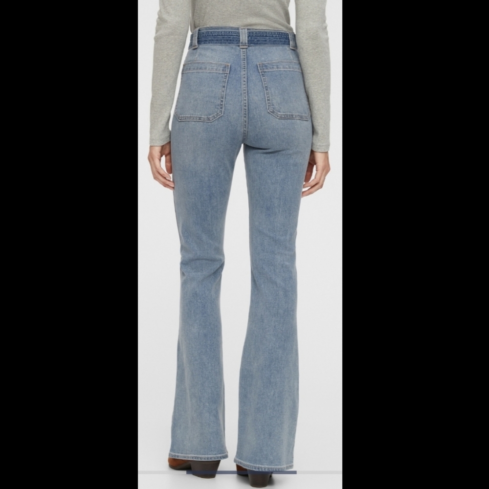 SALE! GAP HIGH RISE TIE- BELT FLARE JEANS W/WASHWELL. - Picture 5 of 6